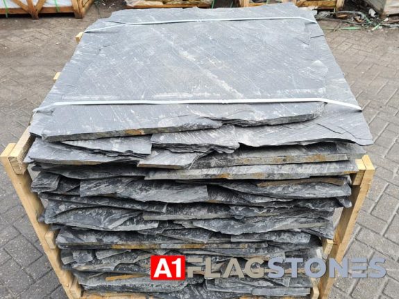 Mystic Black Slate Flagstones terrastegels pallet